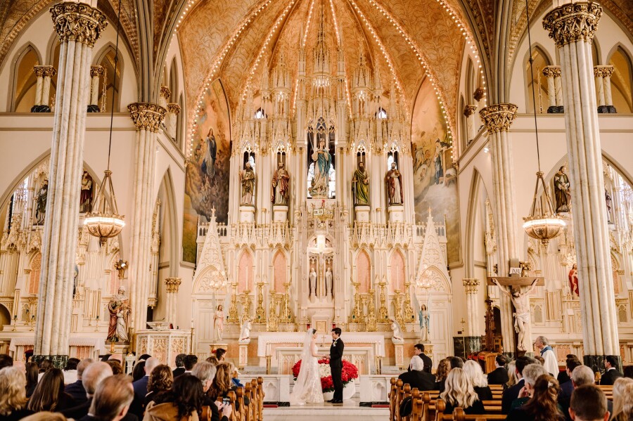 Princess – inspired romantic wedding in Michigan.