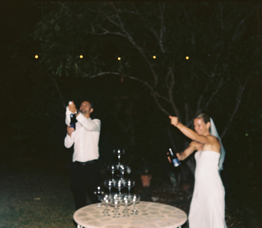 Cosy August Wedding in Portugal | Interview with a bride about all the details of preparation