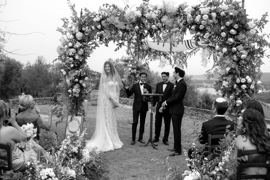 Classical European Wedding in Tuscany | Real Wedding: Liat & Lucas