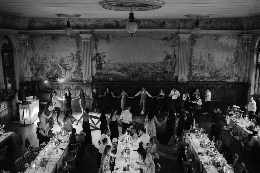 Timeless and Elegant Wedding in Germany