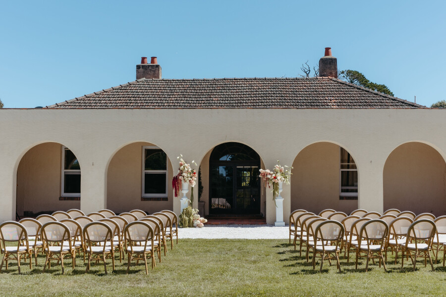 A Romantic Wedding in the Australian Countryside