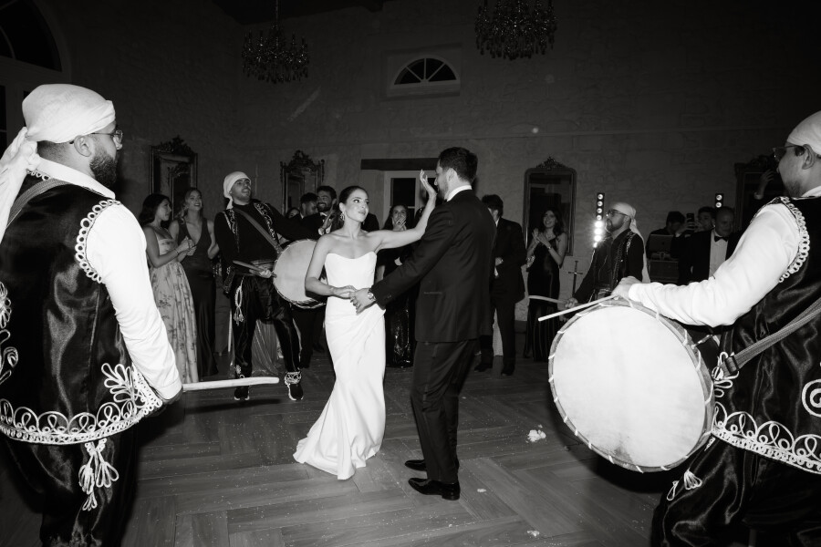 A Dreamy Château Wedding Where French Romance Meets Lebanese Tradition