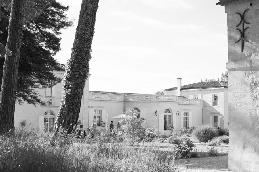 A Dreamy Château Wedding Where French Romance Meets Lebanese Tradition