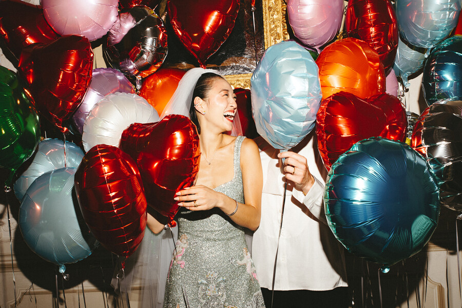 A Cinematic Wedding with Sculptural Installations & a Vibrant Palette in Sicily