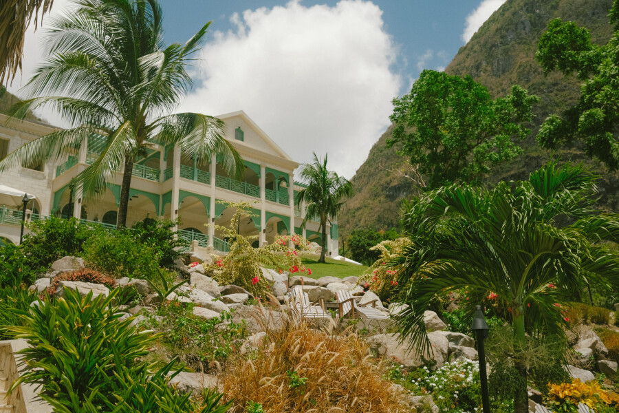 A Chic Tropical Wedding on the Shores of St. Lucia