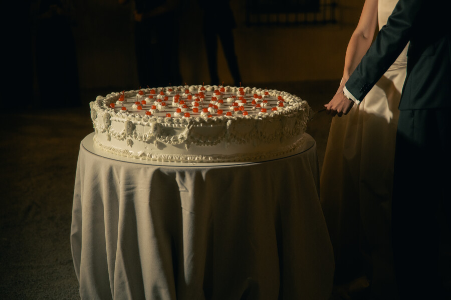 A Designer's Garden Wedding in the Heart of Valencia