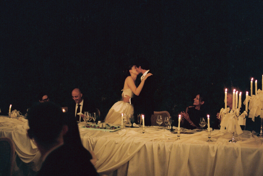 A Designer's Garden Wedding in the Heart of Valencia