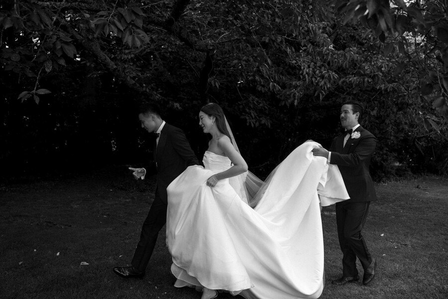 An Elegant Garden Wedding with a Korean Twist at a Historic Australian Estate