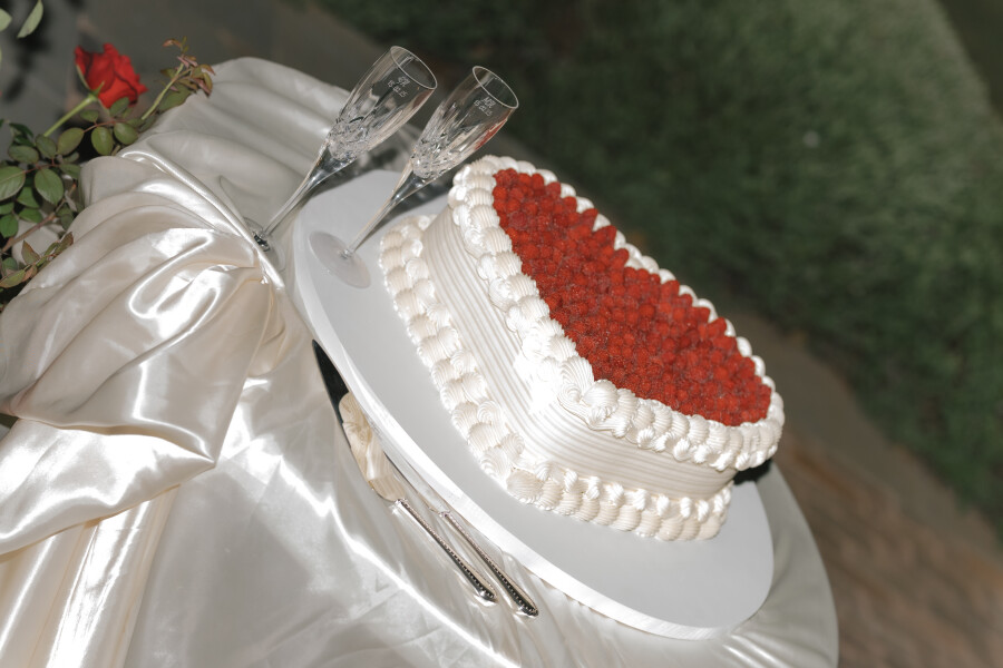 A Romantic Garden Affair in the Australian Countryside