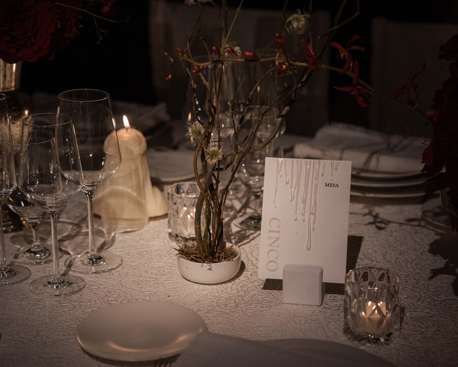 An Artful & Stylish Wedding with a Touch of Grunge