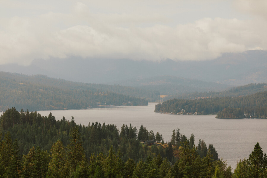 An Intimate Wedding Weekend on the Shores of Lake Coeur d’Alene, Idaho