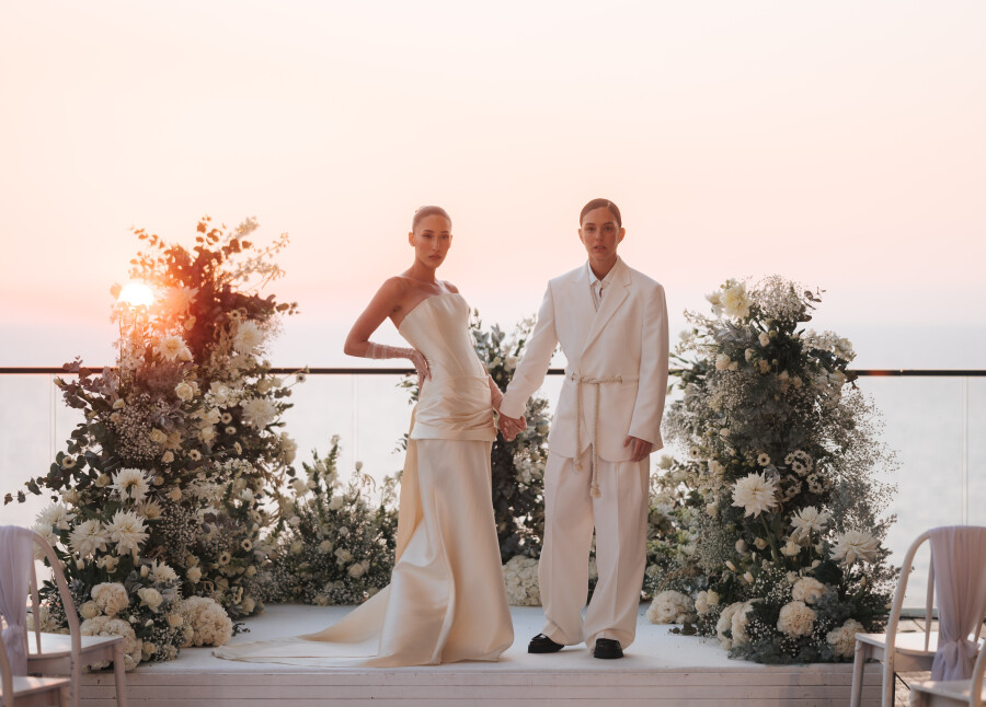 A Timeless Seaside Wedding on the Mediterranean Coast