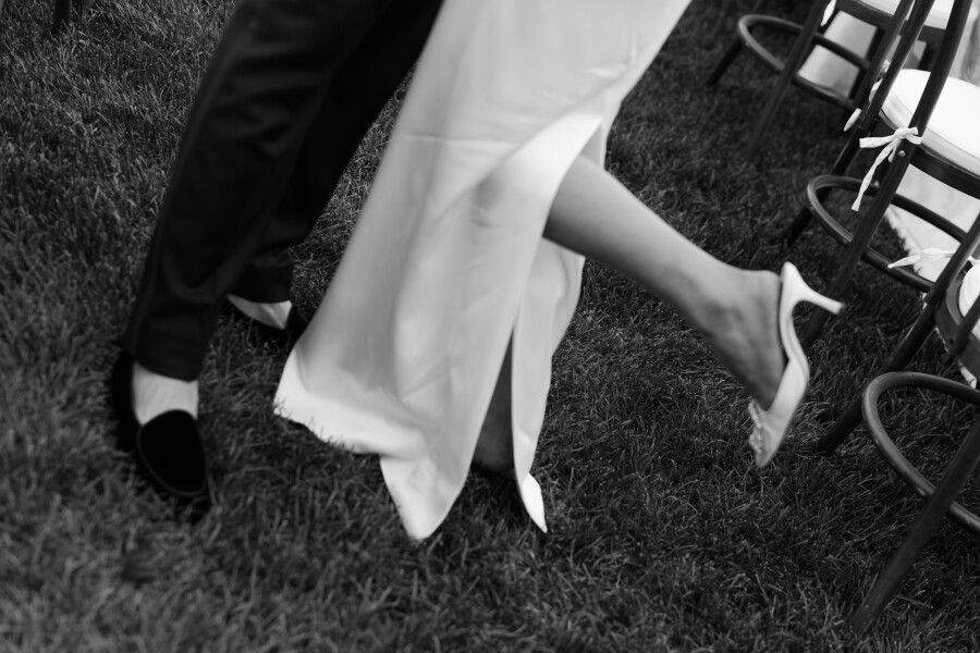 An Chic Buttercream Garden Wedding in Colorado