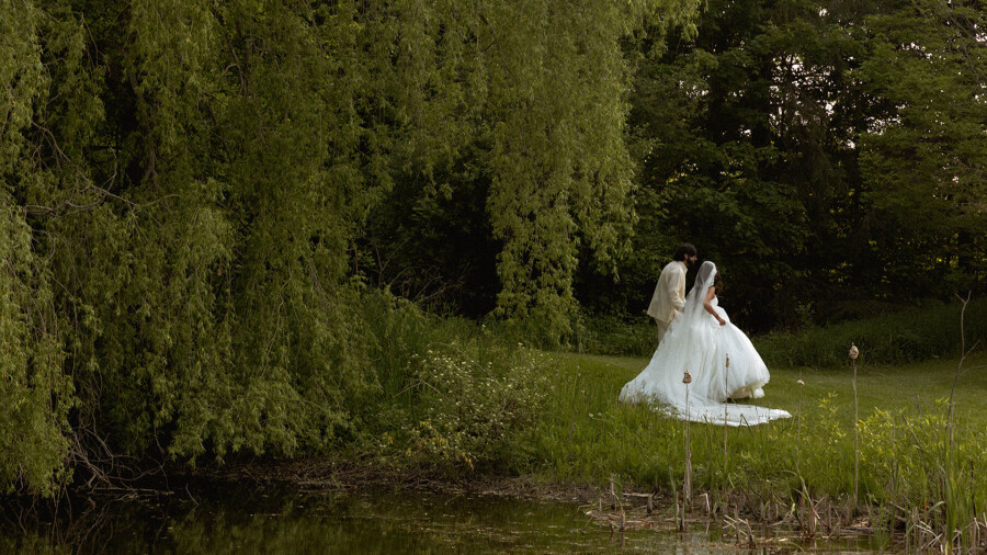 How Sincerely, Studio Pairs Digital and Film for a Story-Driven Wedding Album