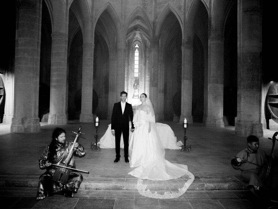 Influencer Xiayan Guo's Cinematic Abbey Wedding in Southern France