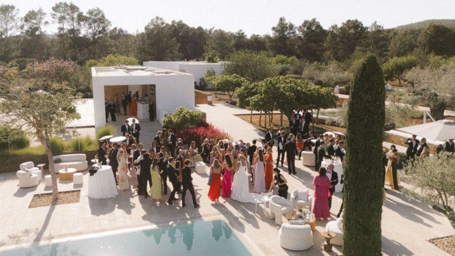 Where Wedding Styling Meets Florals: Inside Otro Cantar’s World