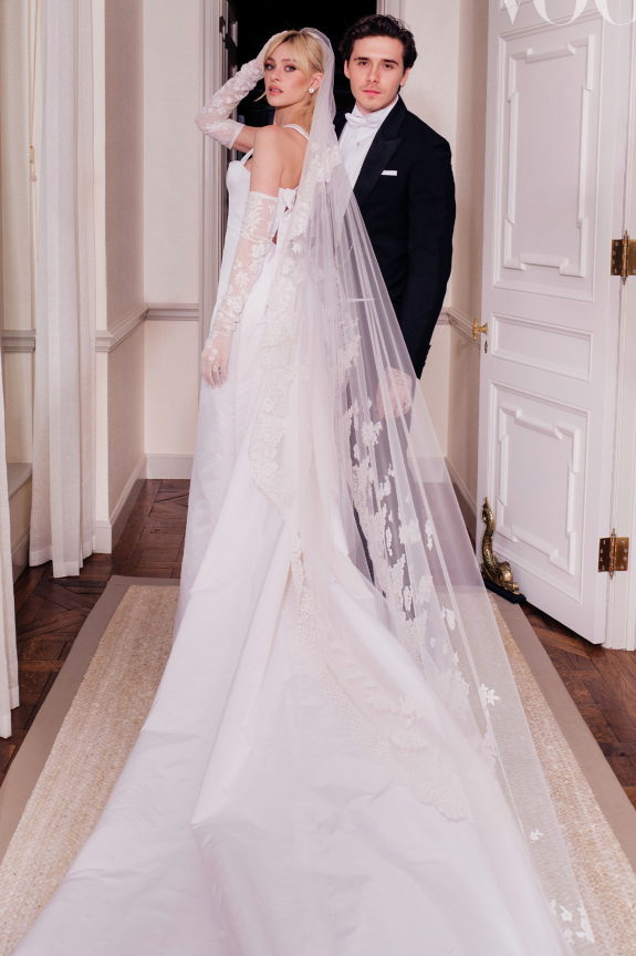 Brooklyn Beckham & Nicola Peltz Wedding | Photos | Wedding Dress, Suite, Engagment Ring, Earrings