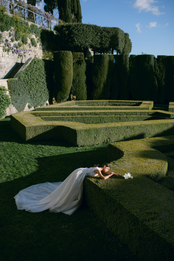 Insider Tips to Make the Most of Your Wedding Photography | Interview with Anna Roussos, the top Europe wedding photographer