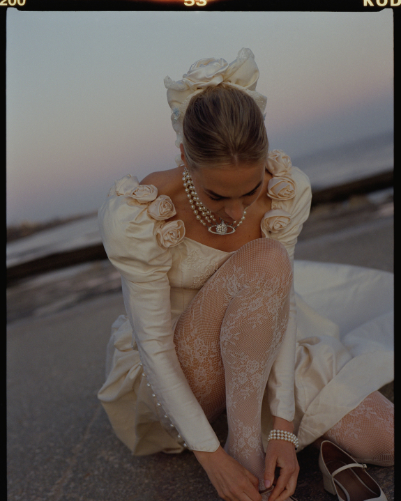 A Timeless Seaside Wedding on the Mediterranean Coast