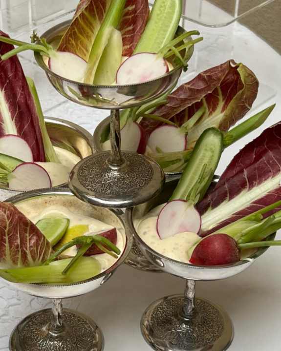 7 Unique Wedding Appetizers and How to Serve Them