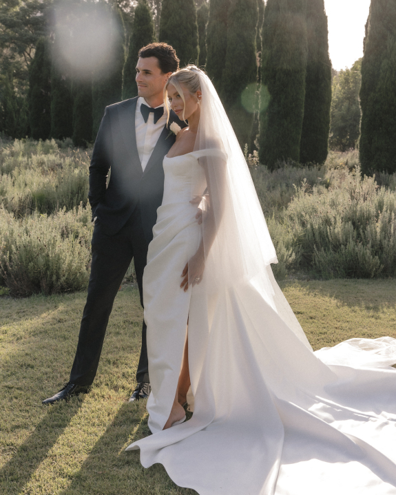 A Timeless Seaside Wedding on the Mediterranean Coast