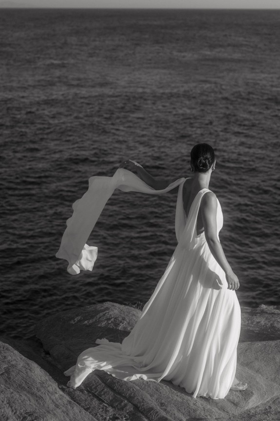 A Charming Garden Wedding in the English Countryside