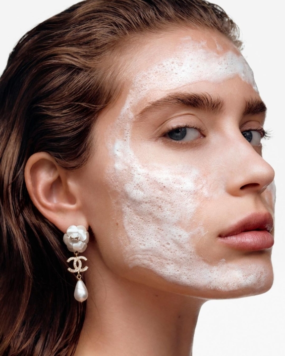 What to Do If You Break Out Before Your Wedding