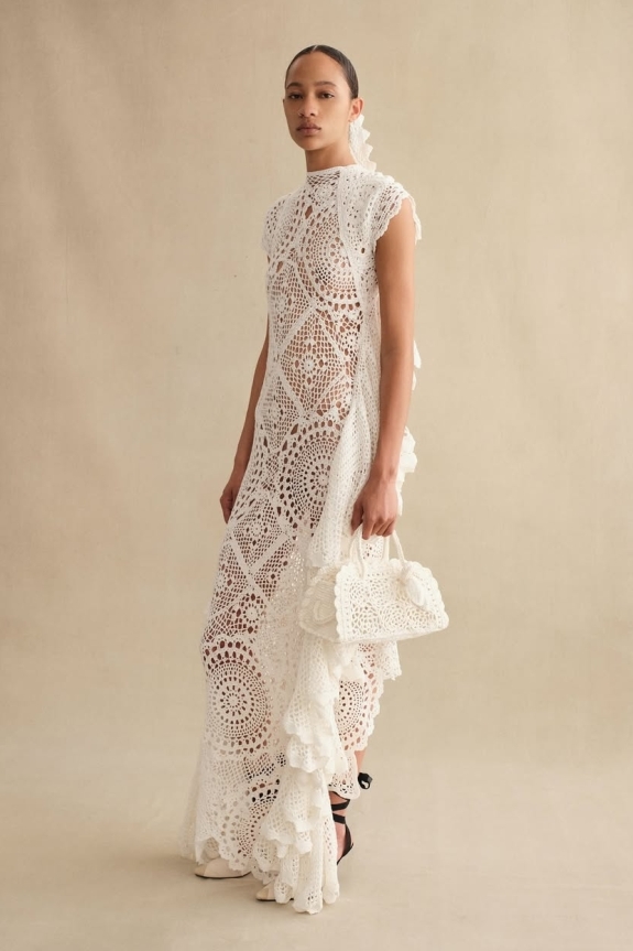 30 Best Bridal Pumps for the Trendsetter Bride
