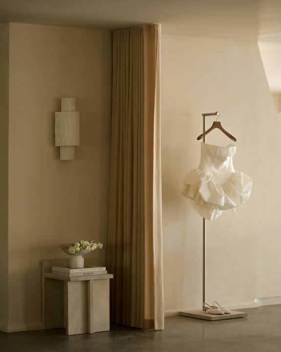 Wedding Dress Fittings 101: What to Expect at Your First, Second & Final Appointment