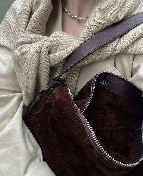 Why Suede Handbags Trend Will Live On in 2024 | Best, Luxury Suede Bags for Womans