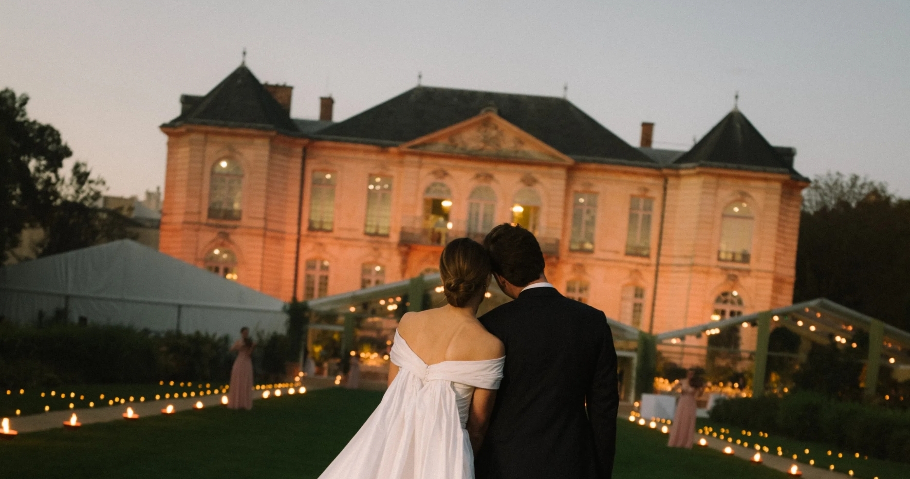 12 Art-Filled Wedding Venues Around the World