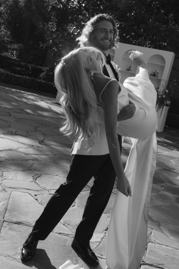 A Vibrant and Playful Wedding Under the Portuguese Sun