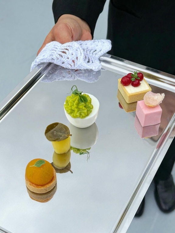 45 Creative Ways to Style and Display Food at Your Wedding