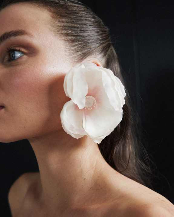 Bold & Intimate Bali Editorial | Spectacular Beachside Wedding Dinner Affair