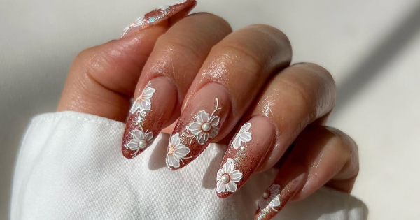 35 Unique Nail Art Designs to Elevate Your Wedding Look