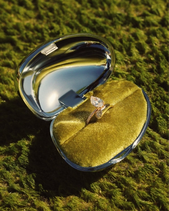 How to Care for an Engagement Ring | Engagement Ring Cleaning | Platinum, Gold | How to Keep a Diamond Ring Clean