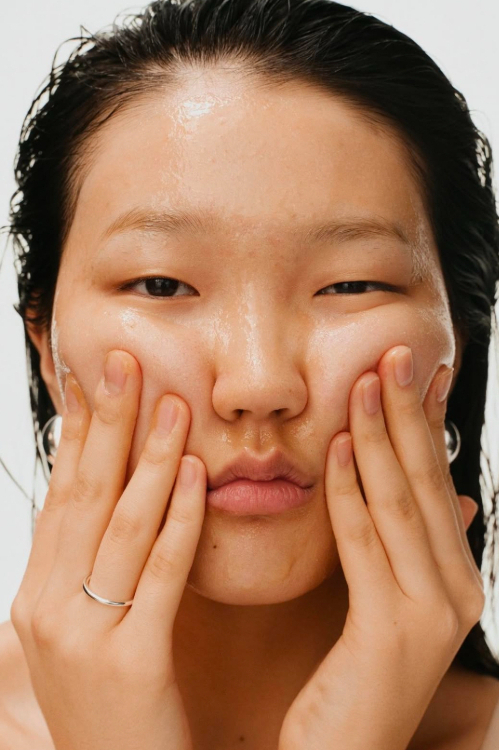 5 Must-Know Tips to Eliminate Pre-Wedding Puffiness