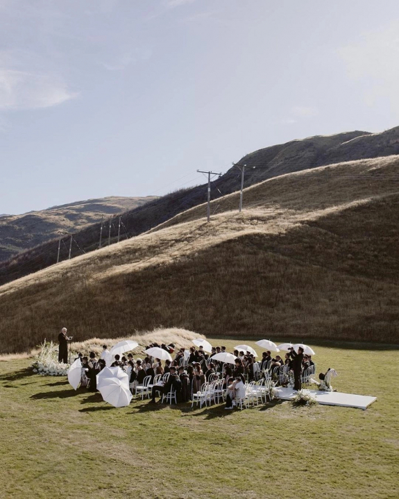 How to Feel Confident at the Wedding Photoshoot | Tips for Camera Shy Couples