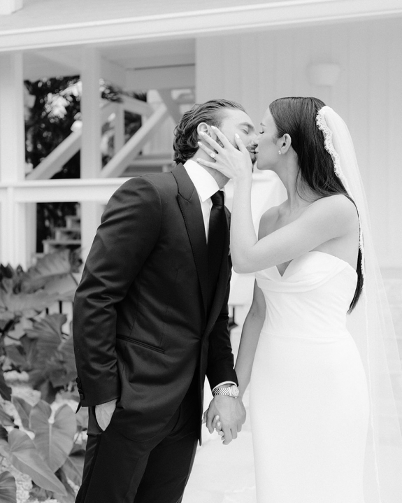 Beautiful Intimate Wedding Just For Two | Vivienne & Anthony Private Wedding Celebration Without Guests on the Ross Farm