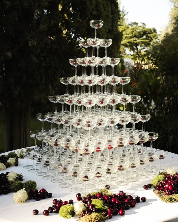 30 Unique Bar Sign Ideas to Elevate Your Wedding Design
