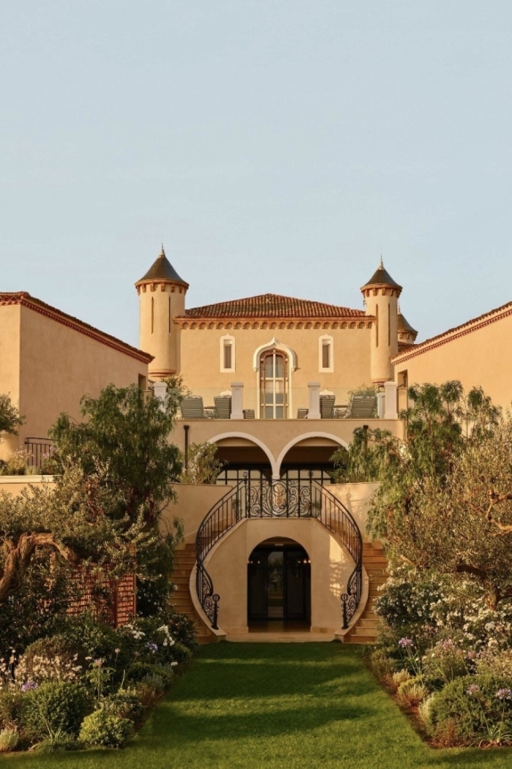 The White Lotus Season 4 Filming Location Confirmed as This Iconic Wedding Venue in France