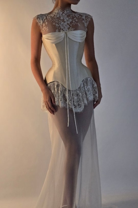 35 Lace Bridal Dresses from the Fall 2026 Collections