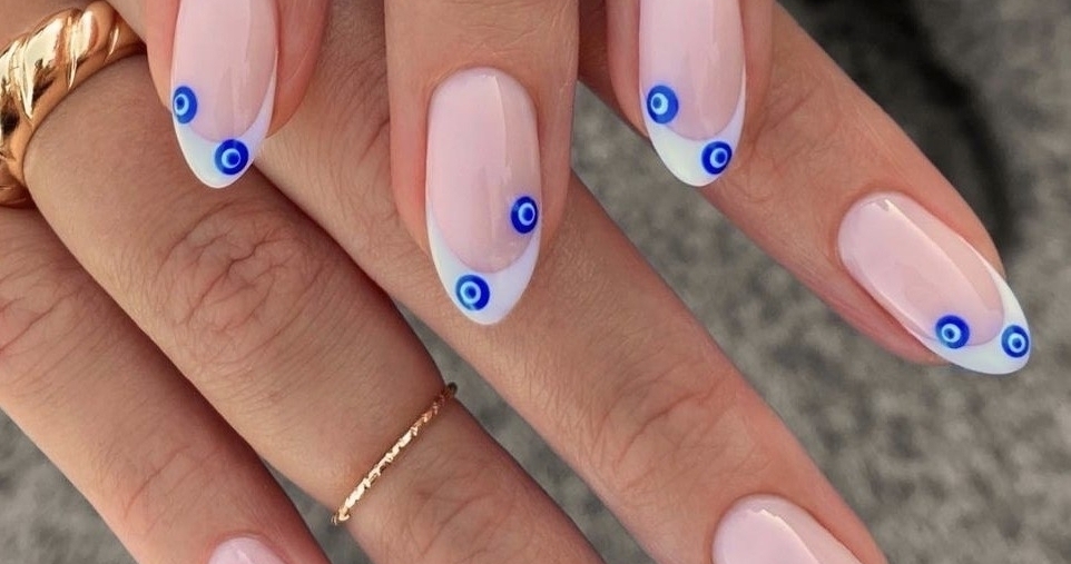 26 French Manicure Ideas You Will Want