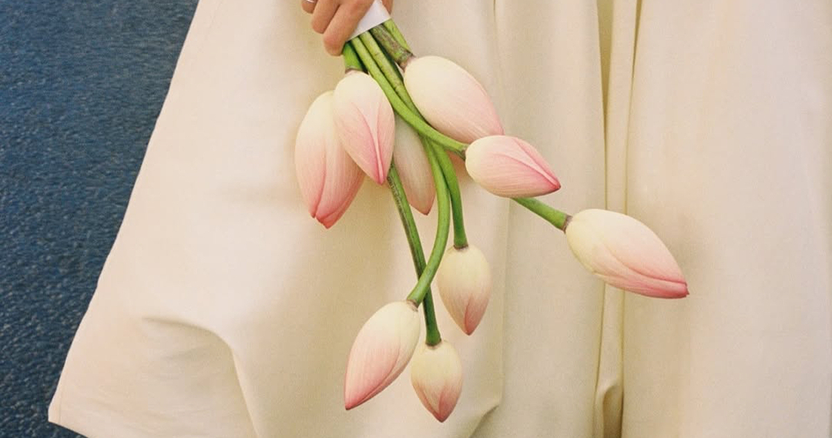 9 Stylish Bouquet Trends We're Loving for Brides Right Now