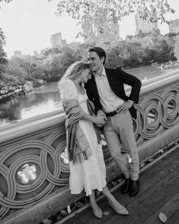 5 Expert Tips for Natural and Unposed Wedding Photography