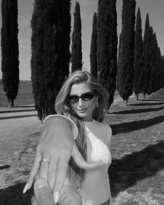 Newly Engaged? Here's Your First 3-Month Wedding Checklist & Action Plan