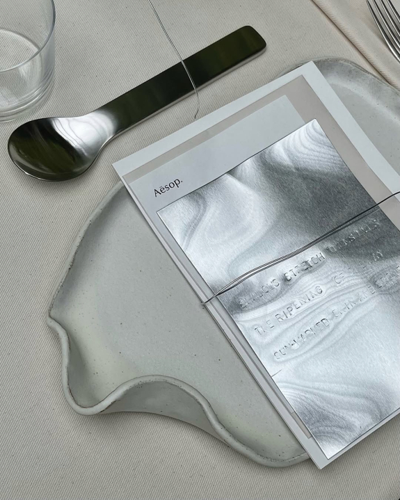8 DIY Websites to Create a Coffee-Table Worthy Wedding Photobook