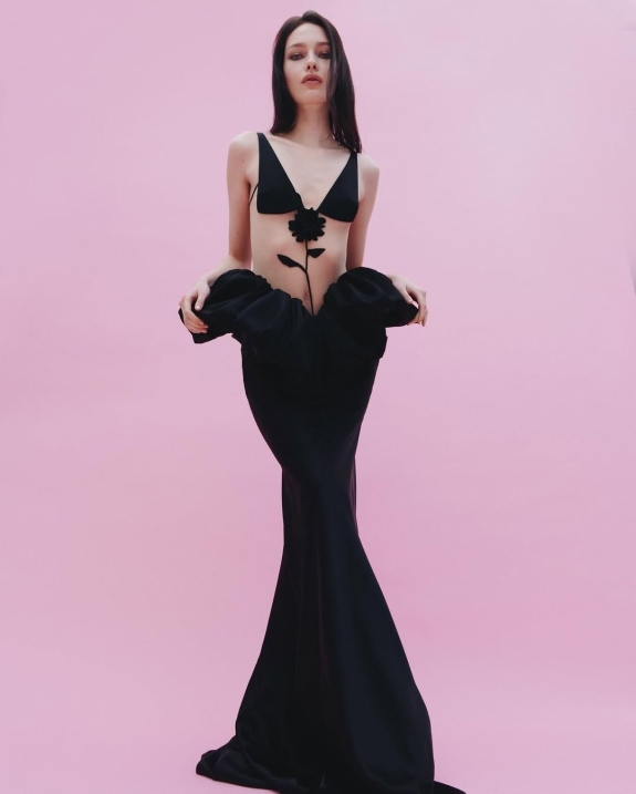 35 Best Lace Wedding Guest Dresses for Every Dress Code
