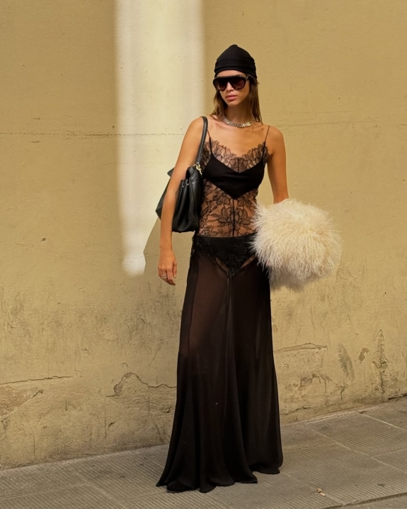 35 Best Lace Wedding Guest Dresses for Every Dress Code