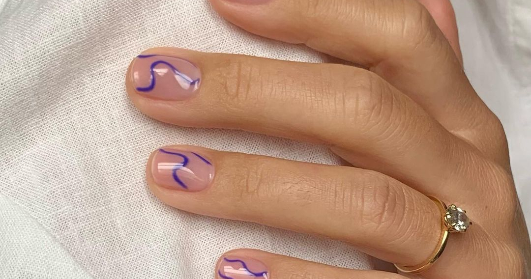 26 Best Minimalist Nail Design Ideas for Wedding | Minimalist Gel Manicure